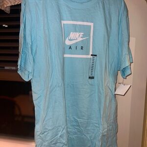 Nike tee